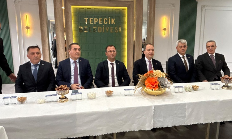 Sıcak Gündem: YRP Genel Başkanı Erbakan, Kütahya Tavşanlı'da yeni asfalt yolun açılışını yaptı | İşte Tüm Ayrı