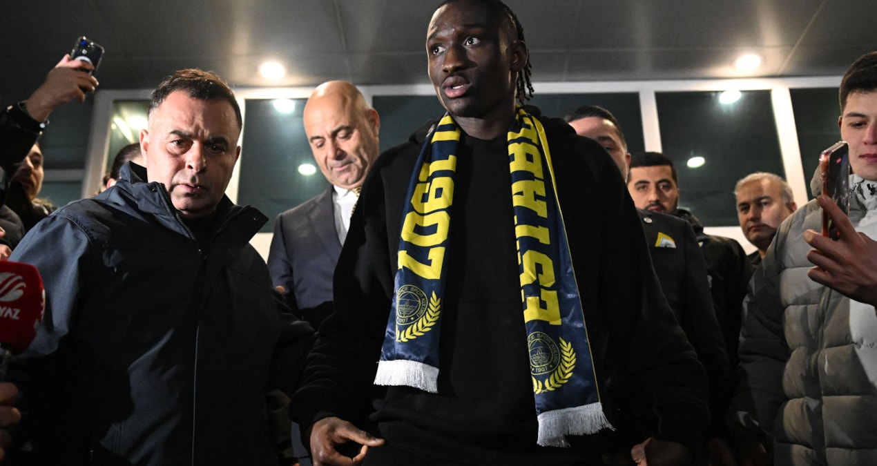 Kritik Açıklama: Sidiki Cherif, Fenerbahçe için İstanbul'da - Son Dakika Haberleri ve Merak Edilenler