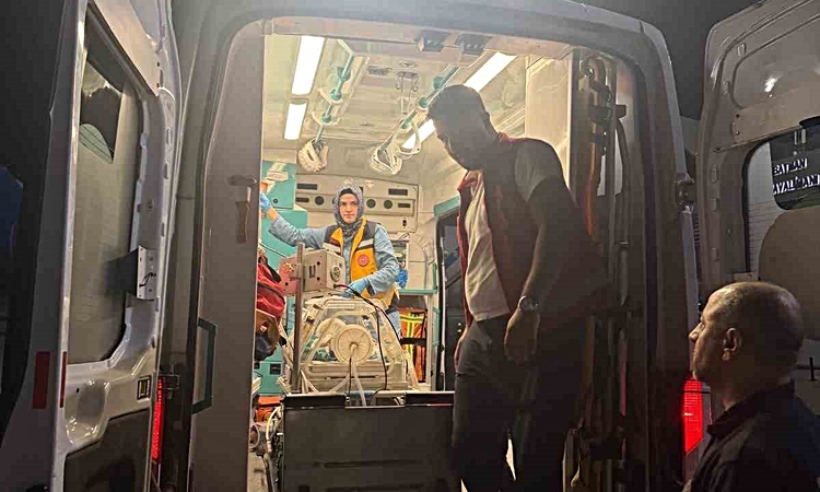 Siirt’te 2 günlük bebeğe TAPVD tanısı: Ambulans uçakla İstanbul’a sevk edildi ve Merak Edilenler