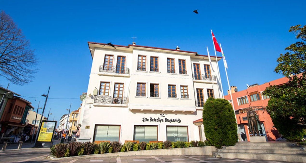 Son Gelişme: Şile Belediyesi soruşturmasında 15 tutuklama - En Son Haber: Gelişmeler Takip Ediliyor