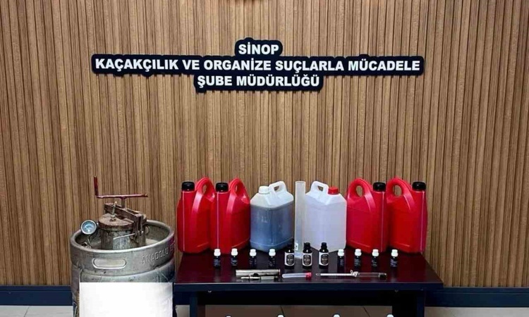 Sinop Gerze'de iş yerinde 5 litre sahte alkol ele geçirildi, 1 şüpheli yakalandı | İşte Tüm Ayrıntılar