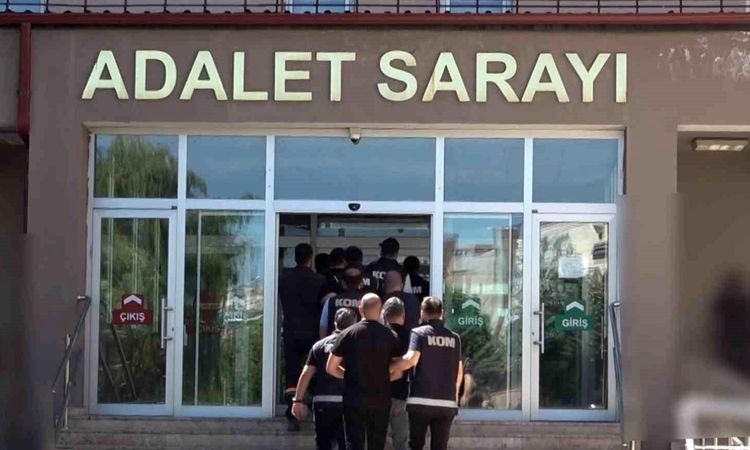 Antiquities smuggling raid was carried out in 4 provinces centered in Sivas, and 18 suspects were detained - News