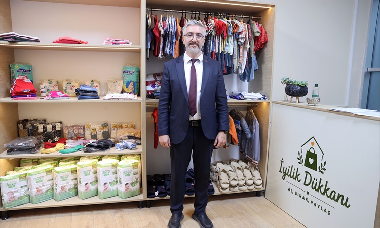 Sivas Numune Hastanesi'ndeki İyilik Dükkanı hastalara ücretsiz kıyafet ulaştırıyor | İşte Tüm Ayrıntılar