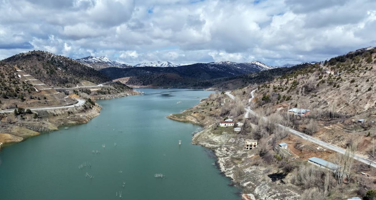Gündemden Son Bilgiler: Sivas’taki o köy tekrar gözlerden kayboldu - Son Dakika | İşte Tüm Ayrıntılar