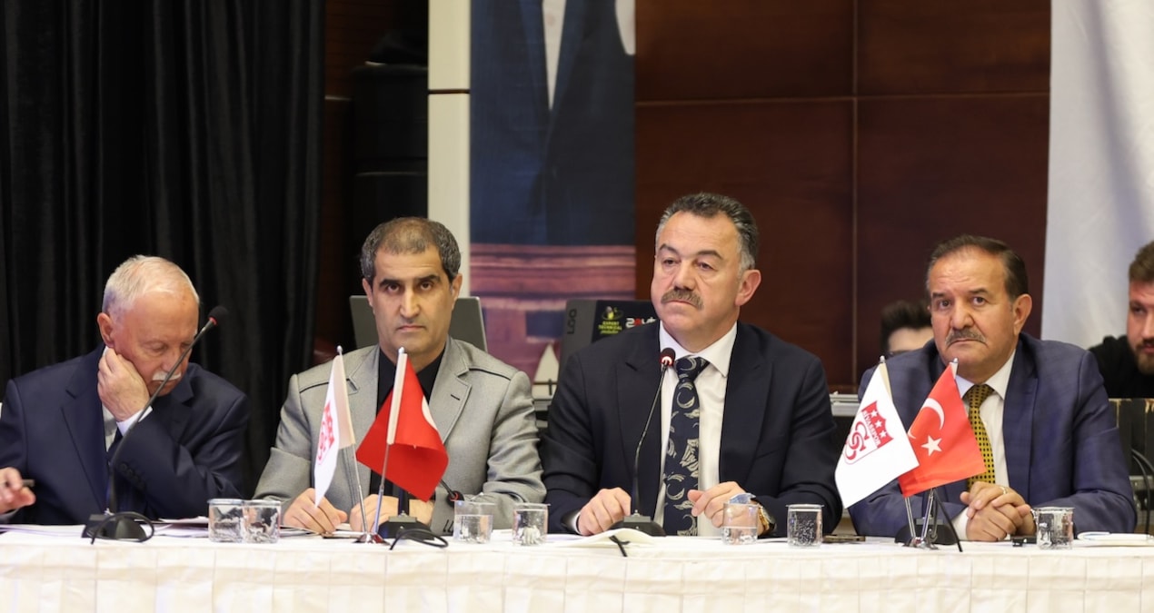 Gündemden Son Bilgiler: Sivasspor’da başkan adayı çıkmadı! Kulüp yönetimi divana kaldı - Haberleri