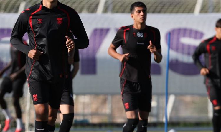 Kritik Açıklama: Sivasspor'dan Erciyes'te Çift Antrenmanlı Sezon Hazırlığı - Haberleri | İşte Tüm Ayrıntılar
