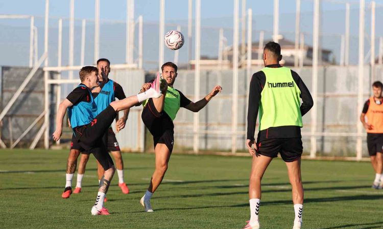 Sıcak Gündem: Sivasspor, Kayserispor maçı hazırlıklarını sürdürüyor - Son Dakika Haberleri | İşte Tüm Ayrıntıl