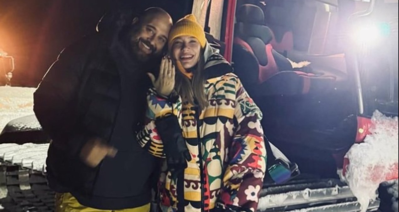 Ayrıntılar Netleşti: Somer Sivrioğlu kendisinden 21 yaş küçük sevgilisi Didem Belen’e evlenme teklifi etti - S