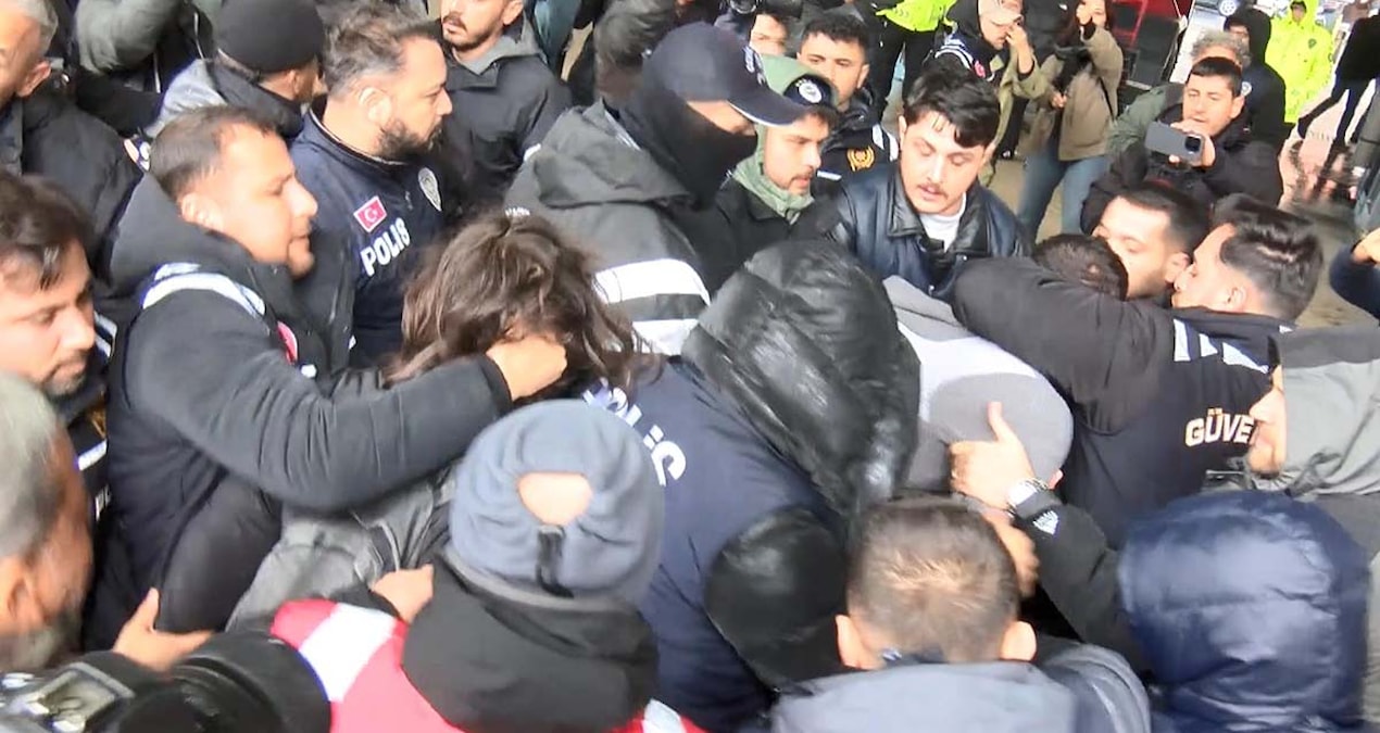 Kritik Açıklama: SON DAKİKA | 1 Mayıs'ta İstanbul'da 575 kişi yakalanarak gözaltına sevk edildi - En Son Haber