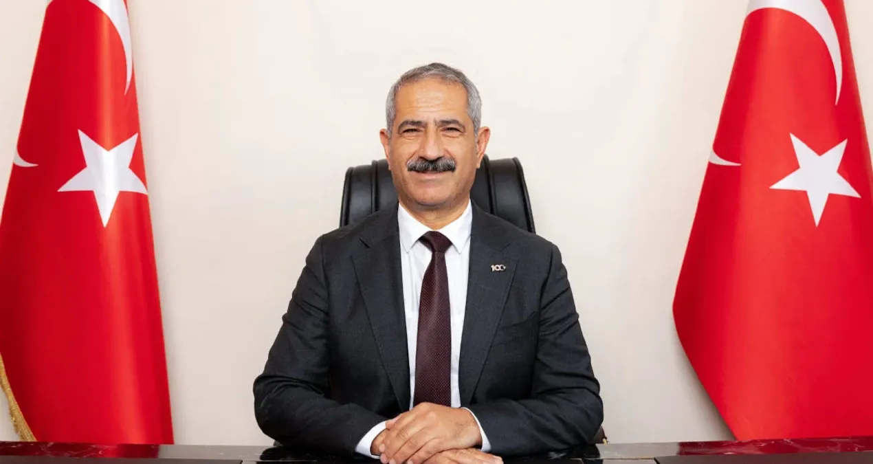 Gündemden Son Bilgiler: SON DAKİKA...CHP'ye kesintisiz operasyon: Adalar ve Silifke belediye başkanları da göz