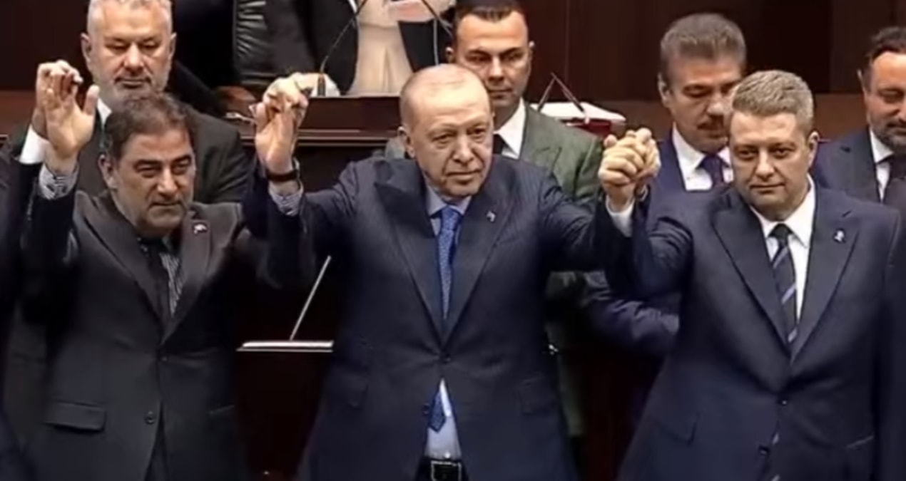 SON DAKİKA İYİ Parti'den istifa etmişti: Ersin Beyaz AKP'ye katıldı - Son Dakika | İşte Tüm Ayrıntılar
