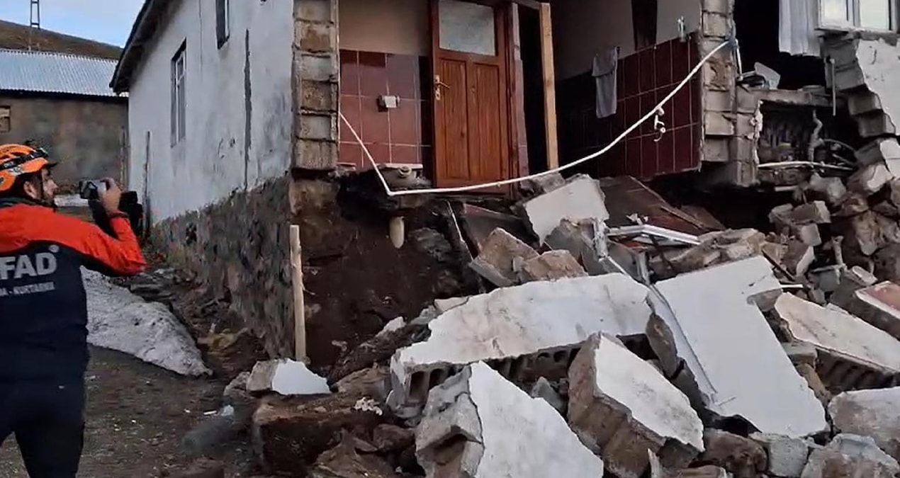 Kritik Açıklama: Son dakika... Ağrı'da 4.3 büyüklüğünde deprem - Son Dakika | İşte Tüm Ayrıntılar
