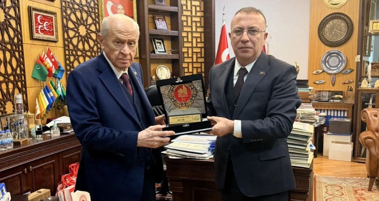 Gündemden Son Bilgiler: Son dakika... Bahçeli'den, İzzet Ulvi Yönter'in istifasına ilişkin ilk açıklama - Son