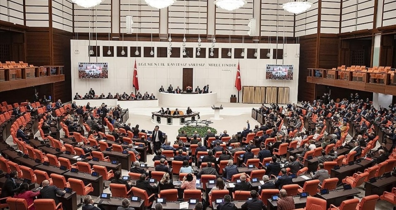 Son Gelişme: haberi... Meclis'te taciz skandalı davasında ara karar: Sanıklar tahliye edildi, savcılık itiraz