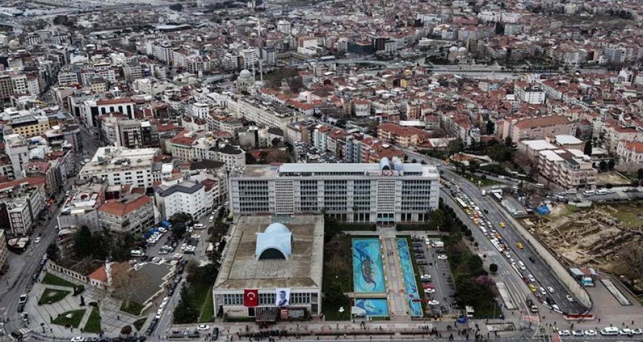 Kritik Açıklama: Son dakika...İBB iştiraki Ağaç ve Peyzaj  A.Ş. soruşturmasında 7 kişi adliyeye sevk edildi -