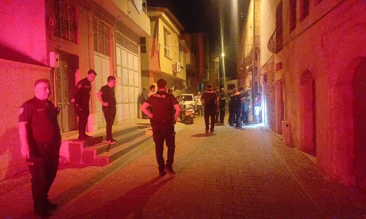 Son Gelişme: 13 yaşındaki çocuk Kilis'te oyun oynarken düştüğü su kuyusundan kurtarıldı: Gelişmeler Takip Edil
