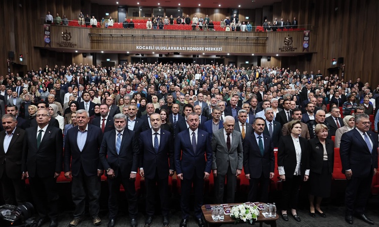 Son Gelişme: 16. Kocaeli Kitap Fuarı 'Romanların ve Hatıratların İzinde' temasıyla açıldı ve Merak Edilenler