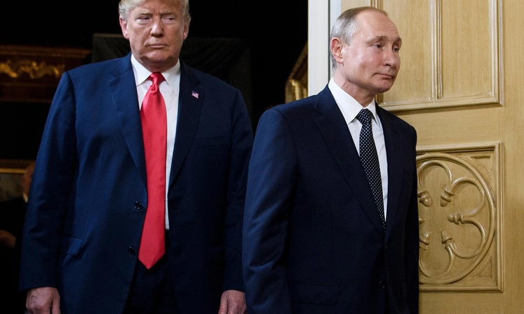 Son Gelişme: ABD'de taşları yerinden oynatacak iddia: Putin'in elinde Trump'ın görüntüleri var - Son Dakika Bi