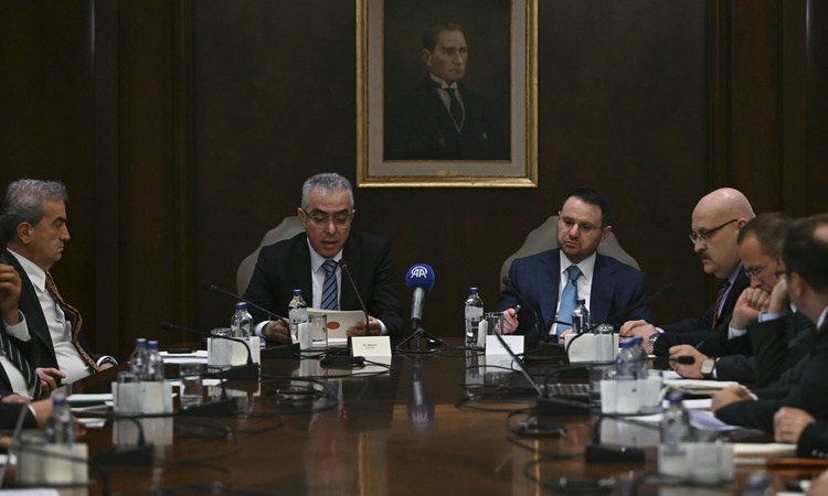 Son Gelişme: Adalet Bakanı Akın Gürlek, yeni anayasa gündemli toplantıya Çankaya Köşkü'nde katıldı - Son Dakik