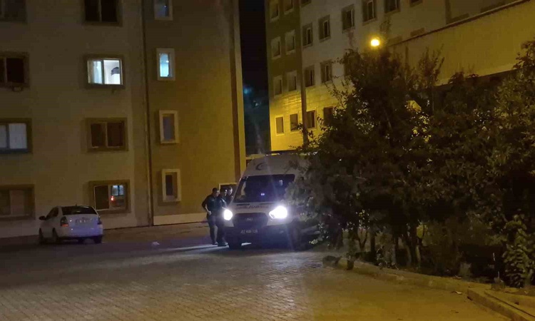 Son Gelişme: Adıyaman'da iki kız öğrenci gıda zehirlenmesi şüphesiyle hastaneye kaldırıldı - Son Dakika Bilgil