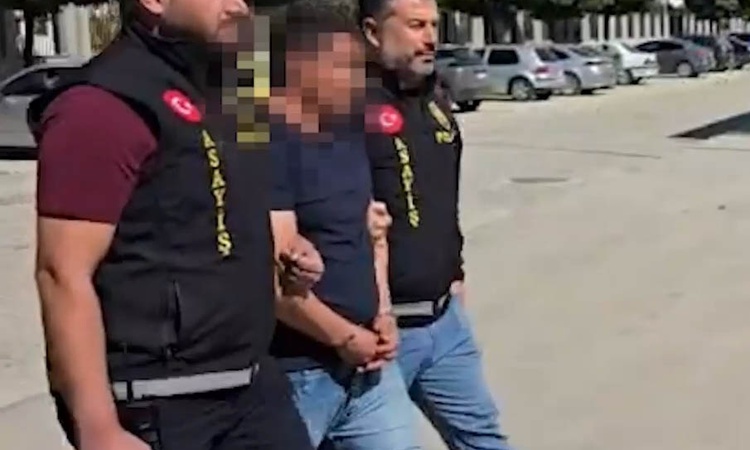 Son Gelişme: Afyonkarahisar'da 2 milyon TL'lik aracı çalan firari 3 saatte yakalandı