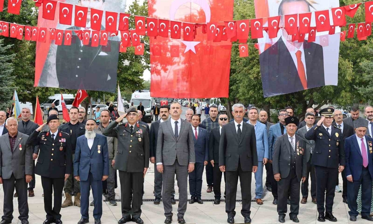 Son Gelişme: Ağrı’da Gaziler Günü dolayısıyla tören düzenlendi - Son Dakika Bilgileri