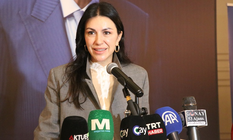 Son Gelişme: AK Parti Genel Başkan Yardımcısı Ayan, Rize'de konuştu: