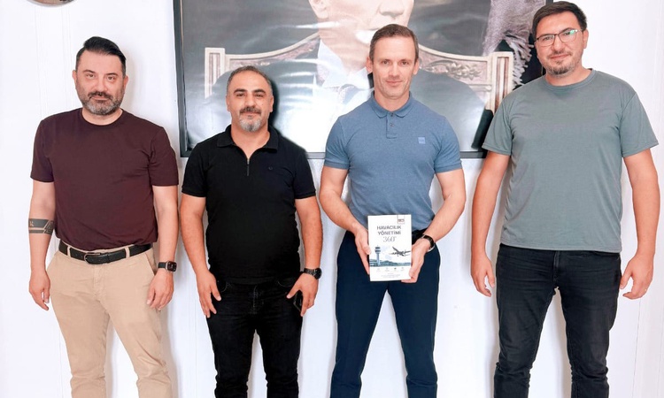 Son Gelişme: ALKÜ'nün 'Havacılık Yönetimi 360' kitabı havalimanı direktörüne takdim edildi ve Merak Edilenler