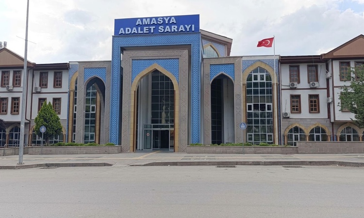 Son Gelişme: Amasya'da kurusıkıyla tehdit iddiasıyla çocuğa konutu terk etmeme kararı verildi: Gelişmeler Taki