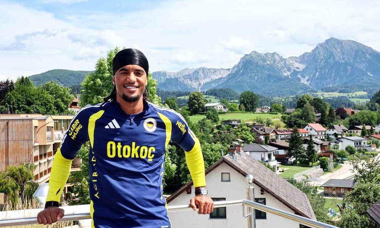 Son Gelişme: Archie Brown kimdir? Derbi sonrası kırmızı kart gören Fenerbahçeli sol bek kaç yaşında? - Son Dak