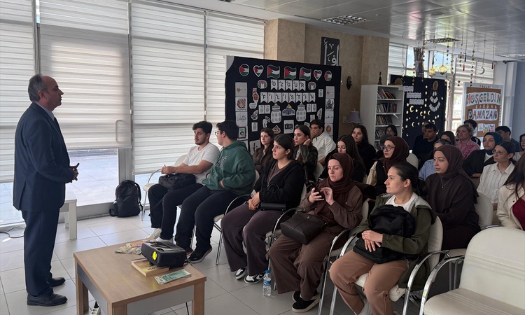 Son Gelişme: Bafra'da 50 öğrenciye yapay zeka okuryazarlığı sertifikası verildi