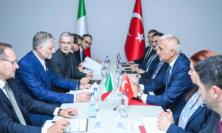 Son Gelişme: Bakan Ersoy, İtalya Kültür Bakanı Giuli ile Pamukkale'de kültürel mirası görüştü: Gelişmeler Taki