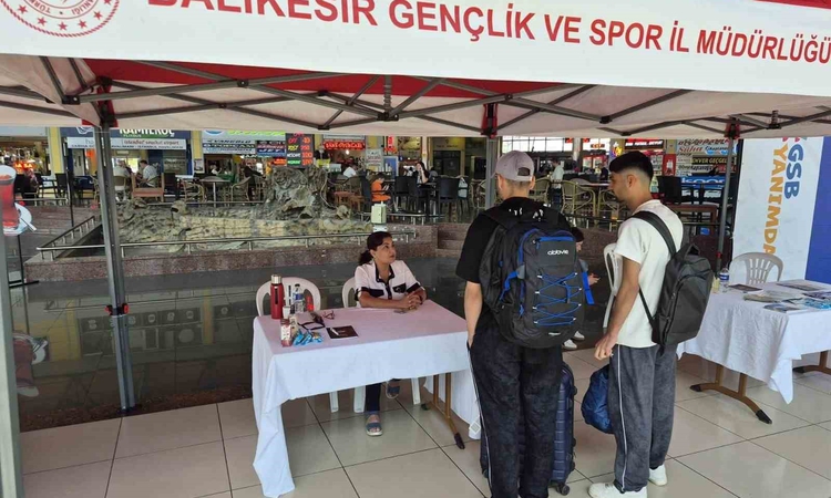 Son Gelişme: Balıkesir’de üniversite öğrencileri terminalde karşılandı: Gelişmeler Takip Ediliyor