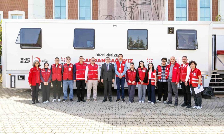 Son Gelişme: BŞEÜ'de Kızılay etkinliğinde bir günde 107 ünite kan toplanarak rekor kırıldı