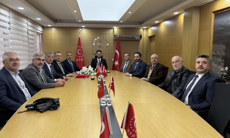 Son Gelişme: BTP Genel Başkanı Baş, Birleşik Kamu-İş heyetini ağırladı, kamu sorunları ele alındı