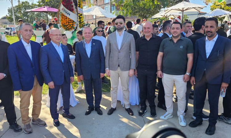 Son Gelişme: Bursaspor Başkanı Çelik: Genç ve yabancı kontenjan oyuncusuyla görüşüyoruz