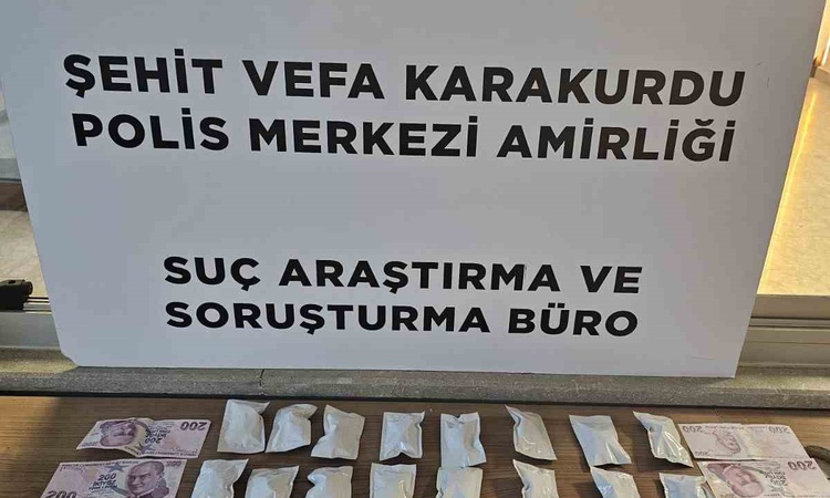 Son Gelişme: Çekmeköy'de otomobildeki gizli bölmede 127,2 gram marihuana ele geçirildi | İşte Tüm Ayrıntılar