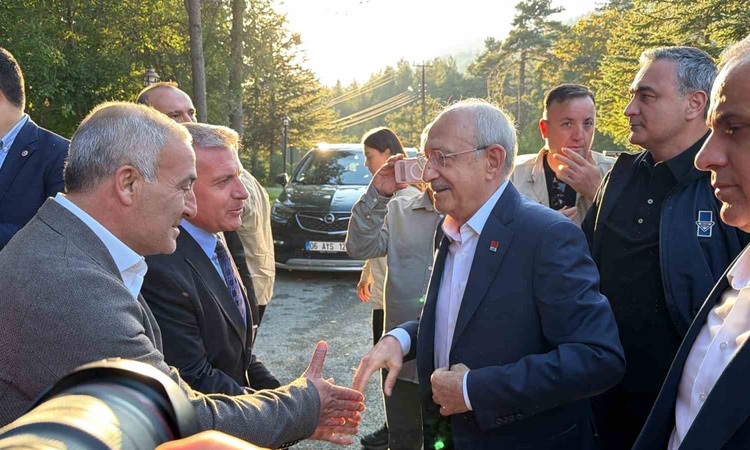 Son Gelişme: CHP Genel Başkanı Kılıçdaroğlu, 3 günlük milletvekili kampı için Bolu'ya geldi: Gelişmeler Takip