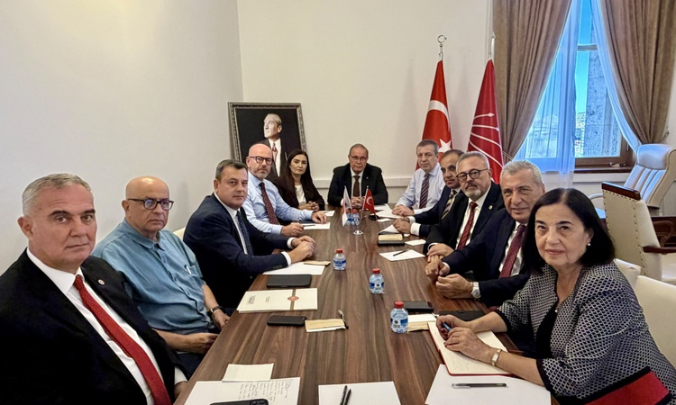 Son Gelişme: CHP kamp hazırlığında… Kılıçdaroğlu'nun katılacağı Bolu'da düzenlenecek kampta, TBMM'de yeni yasa