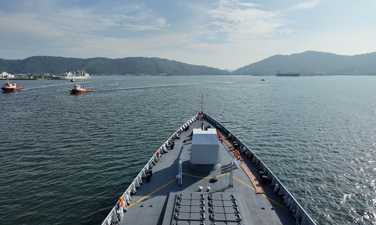 Son Gelişme: Çin Donanması'nın 48. refakat görev grubu Kota Kinabalu Limanı'ndan ayrıldı - Son Dakika Bilgiler