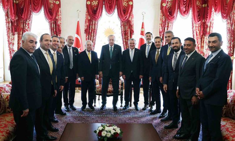 Son Gelişme: Cumhurbaşkanı Erdoğan, 4 spor kulübü başkanını kabul etti | İşte Tüm Ayrıntılar