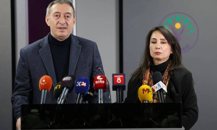 Son Gelişme: DEM Parti Eş Genel Başkanları, 9 Ekim'de Öcalan'a özgür çalışma çağrısı yaptı ve Merak Edilenler