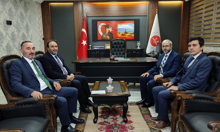Son Gelişme: Diyanet heyeti, Ağrı İl Müftüsü Dr. İhsan İlhan'ı makamında ziyaret etti: Gelişmeler Takip Ediliy