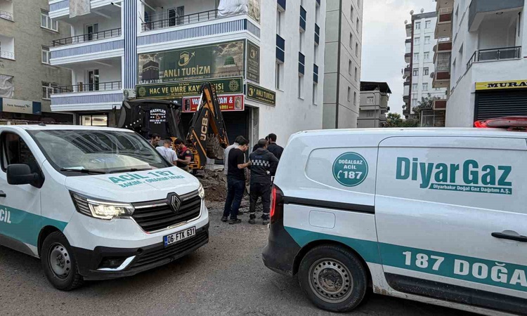 Son Gelişme: Diyarbakır Kayapınar'da iş makinesi darbesi doğal gaz borusunu çatlattı ve Merak Edilenler