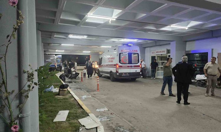 Son Gelişme: Düğün Yemeğinde Zehirlenme: 50 Kişi Hastanelik Oldu