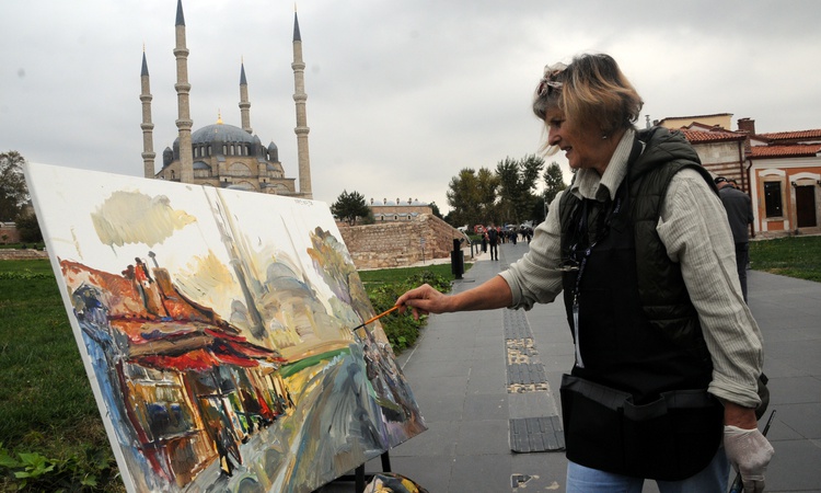 Son Gelişme: Edirne'de 7. Balkan Ressamları Buluşması'nda 24 ressam Selimiye'yi tuvale taşıdı
