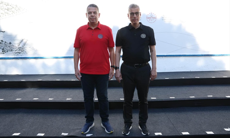 Son Gelişme: Edirne Sağlık Müdürü Yıldırım, İzmir'deki sağlık müdürleri toplantısına katıldı: Gelişmeler Takip