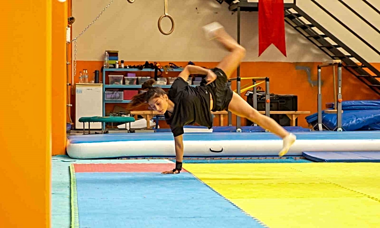 Son Gelişme: Ekin Çınar, Gençler Dünya Şampiyonası'nda 18 bin 900 puanla gümüş madalya kazandı