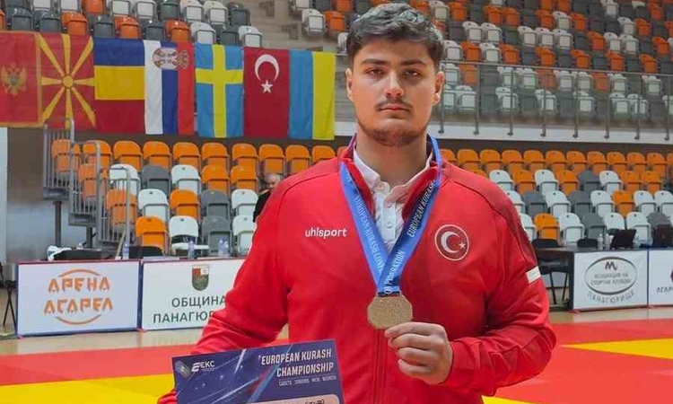 Son Gelişme: Elazığlı sporcu Ali Asaf Çiçek, kuraşta +83 kiloda Avrupa ikincisi oldu - Son Dakika Bilgileri