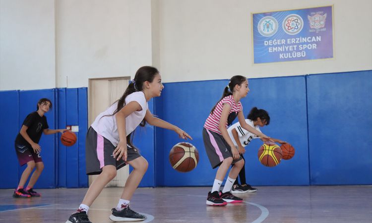 Son Gelişme: Erzincan'da 3 bin çocuk sporla dijital bağımlılıktan uzak | İşte Tüm Ayrıntılar